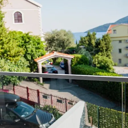 Soko Apartments Huoneistohotelli Soko Herceg Novi Exterior photo